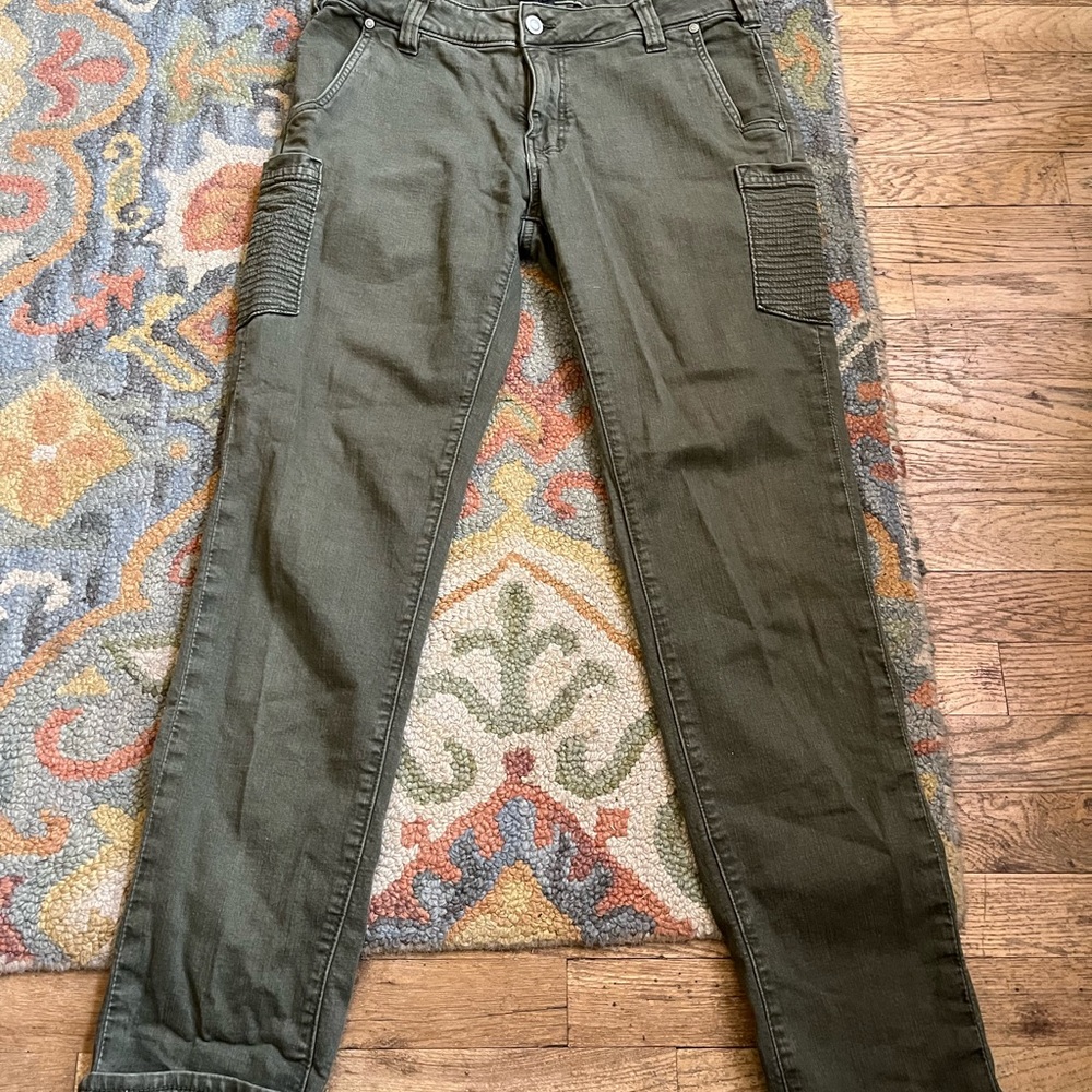 Vertex Olive Green Cargo-Style Skinny Pants